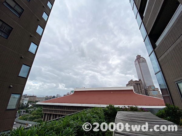 台北駅の大きな屋根