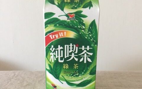 【7-11】台湾のコンビニで超売れている紙パック茶「純喫茶」