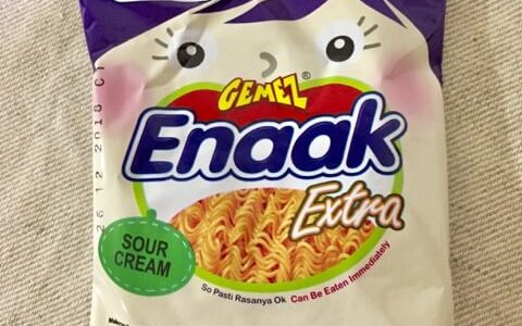 【全聯】台湾で最近やたら目にする謎のお菓子Enaakを買ってみた