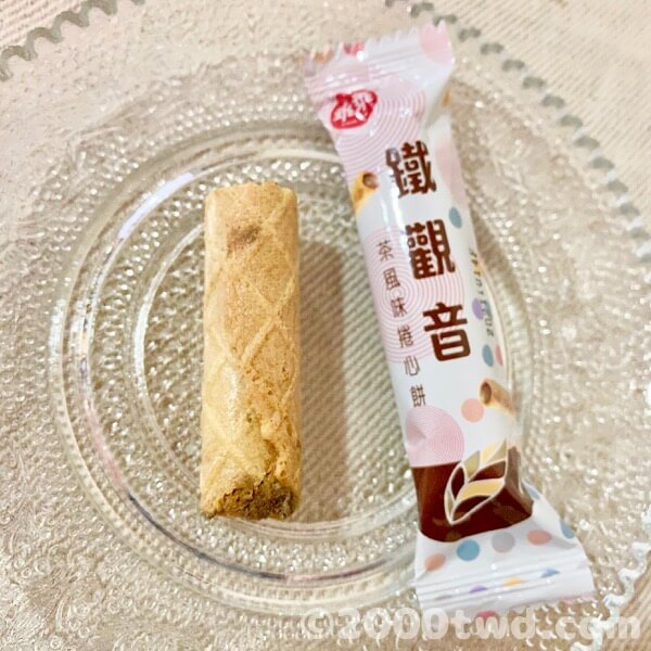 孔雀捲心餅の台湾茶ワッフルロール・鉄観音茶味