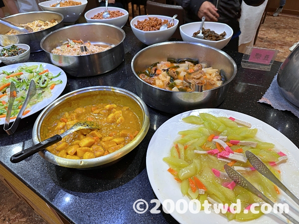 朝食会場
