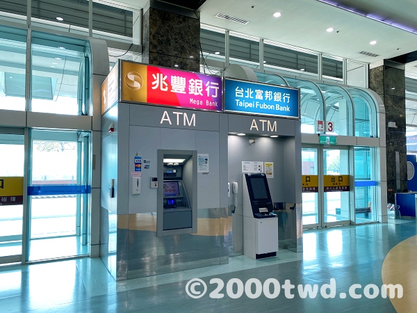 銀行ATM