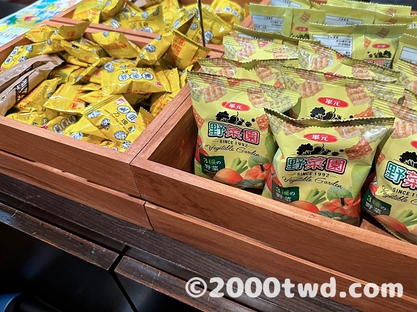 無料のスナック類